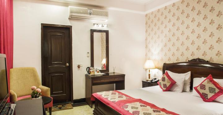 Emperor Palms Hotel 3*