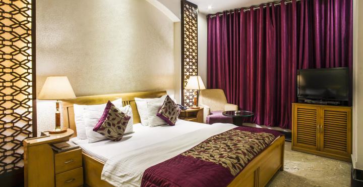 Hotel Emperor Palms