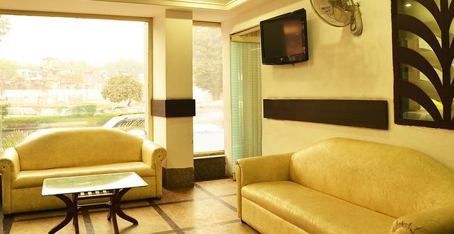 Hotel Unistar New Delhi