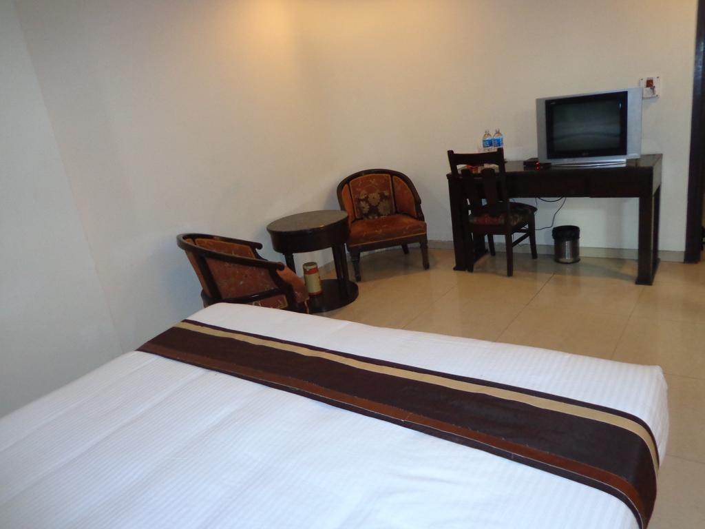 O Grand Peepal Hotel
