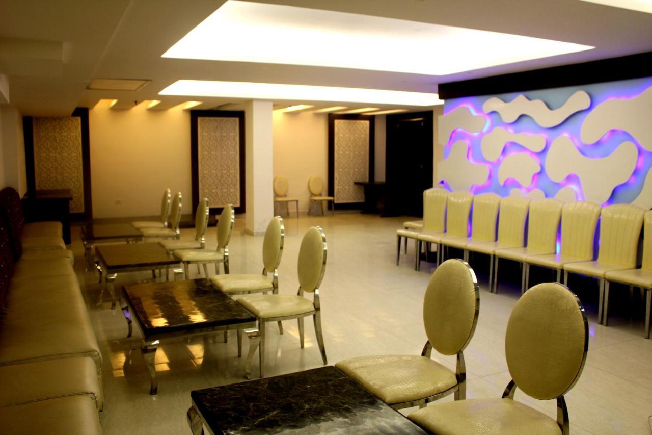 Aman Deluxe Nova Deli
