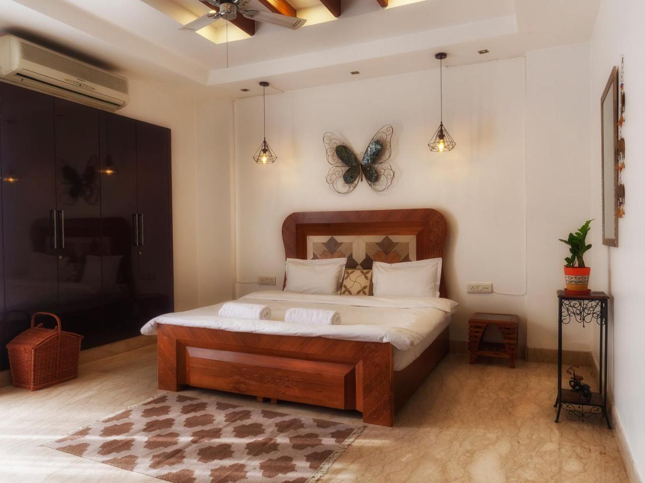 Bed & Breakfast Avatar Living *