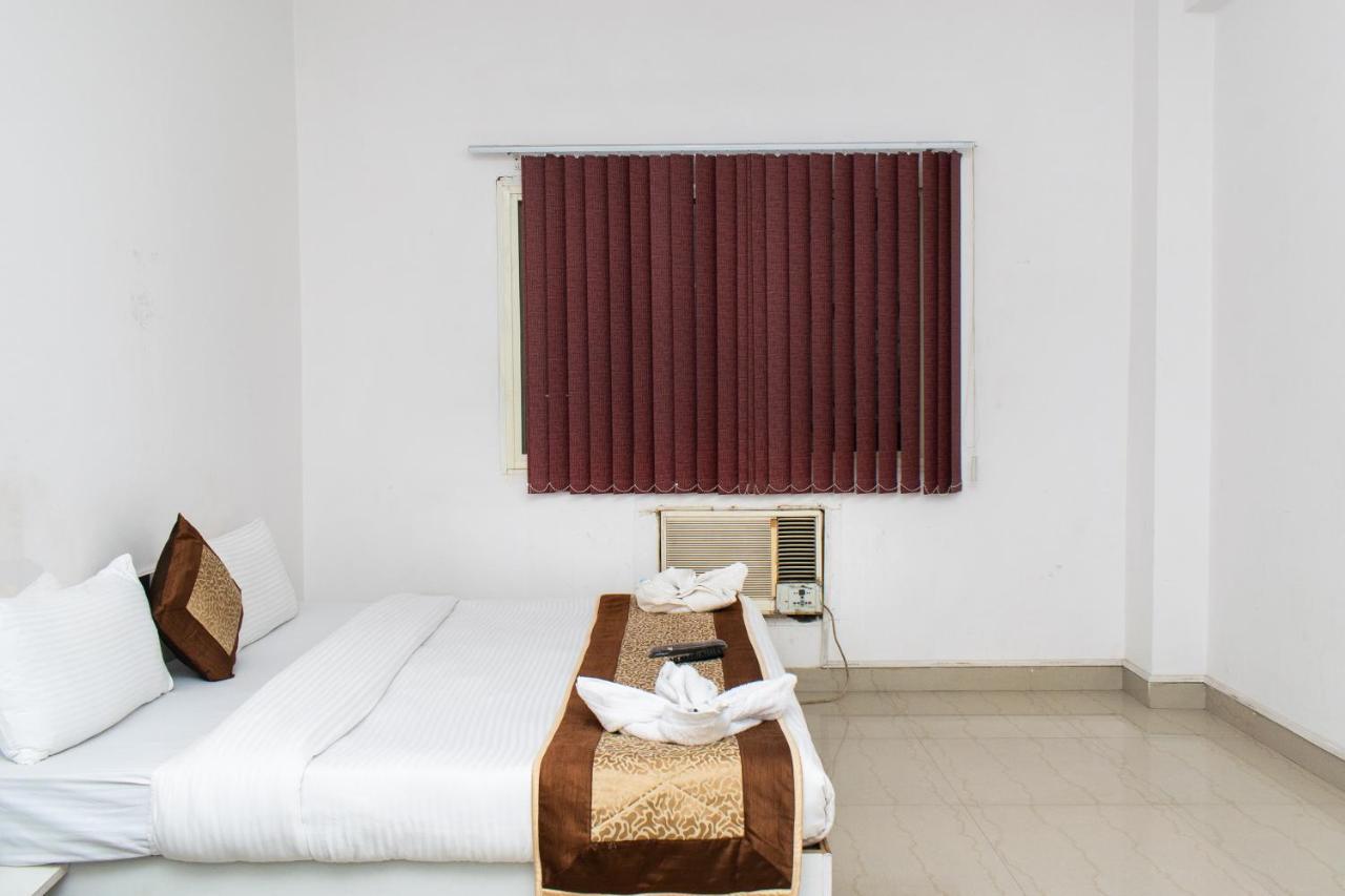 Apartment The Radiance And New Delhi