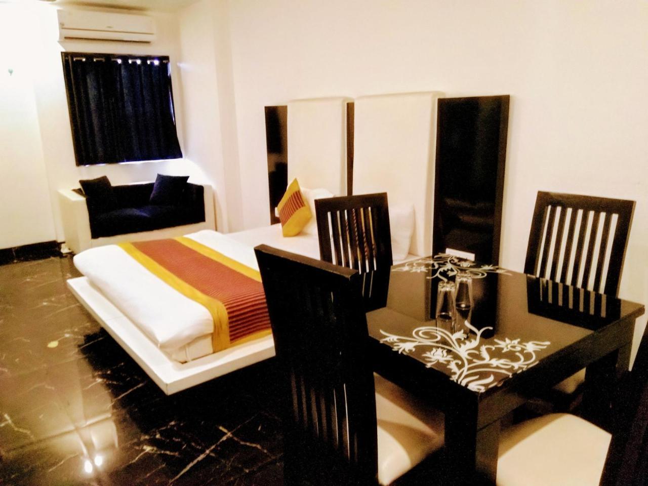 Hotel Arihant Inn-near Blk Hospital New Delhi