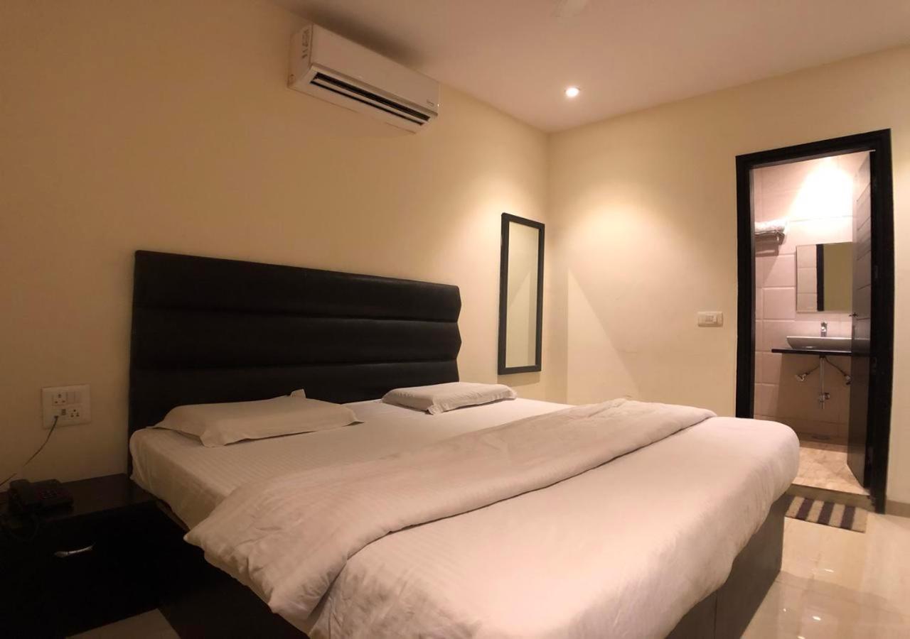 Hotel Solitaire