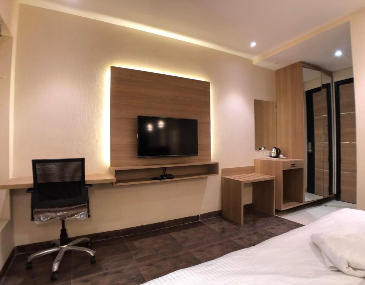 Hotel Solitaire 3*