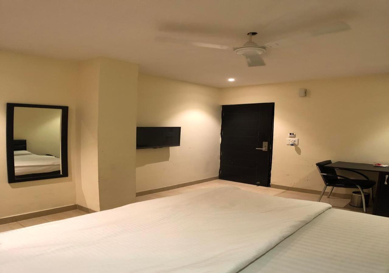 Hotel Solitaire