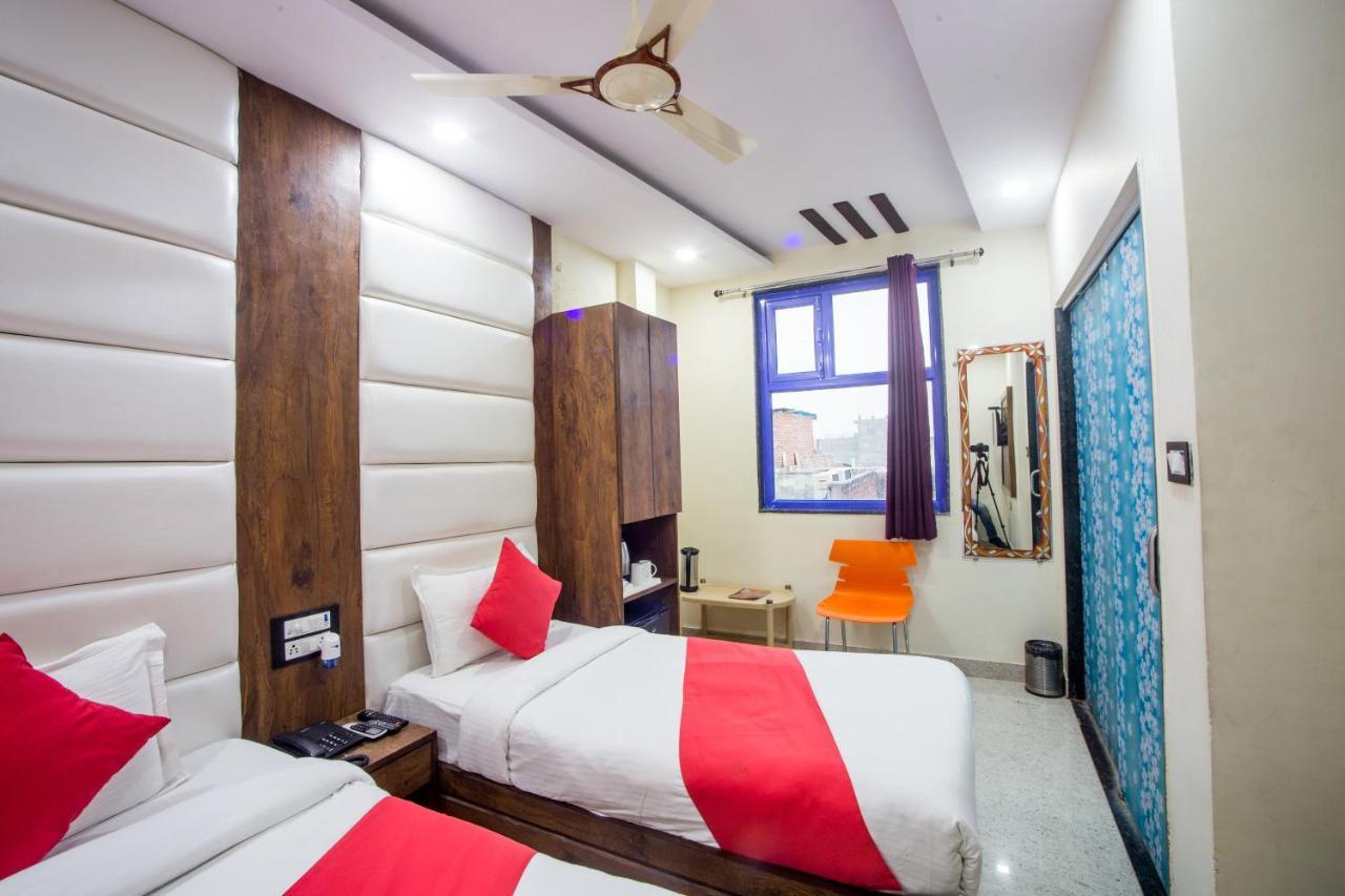Hotel Dollar 3*