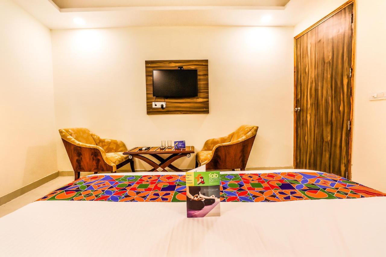 Hotel Fabhotel Srv Airport 3*