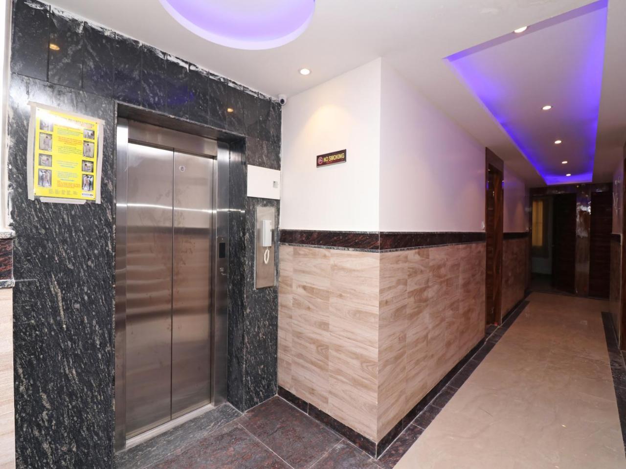 Hotel Olivia Entrance Delhi Airport Mahipalpur New Delhi