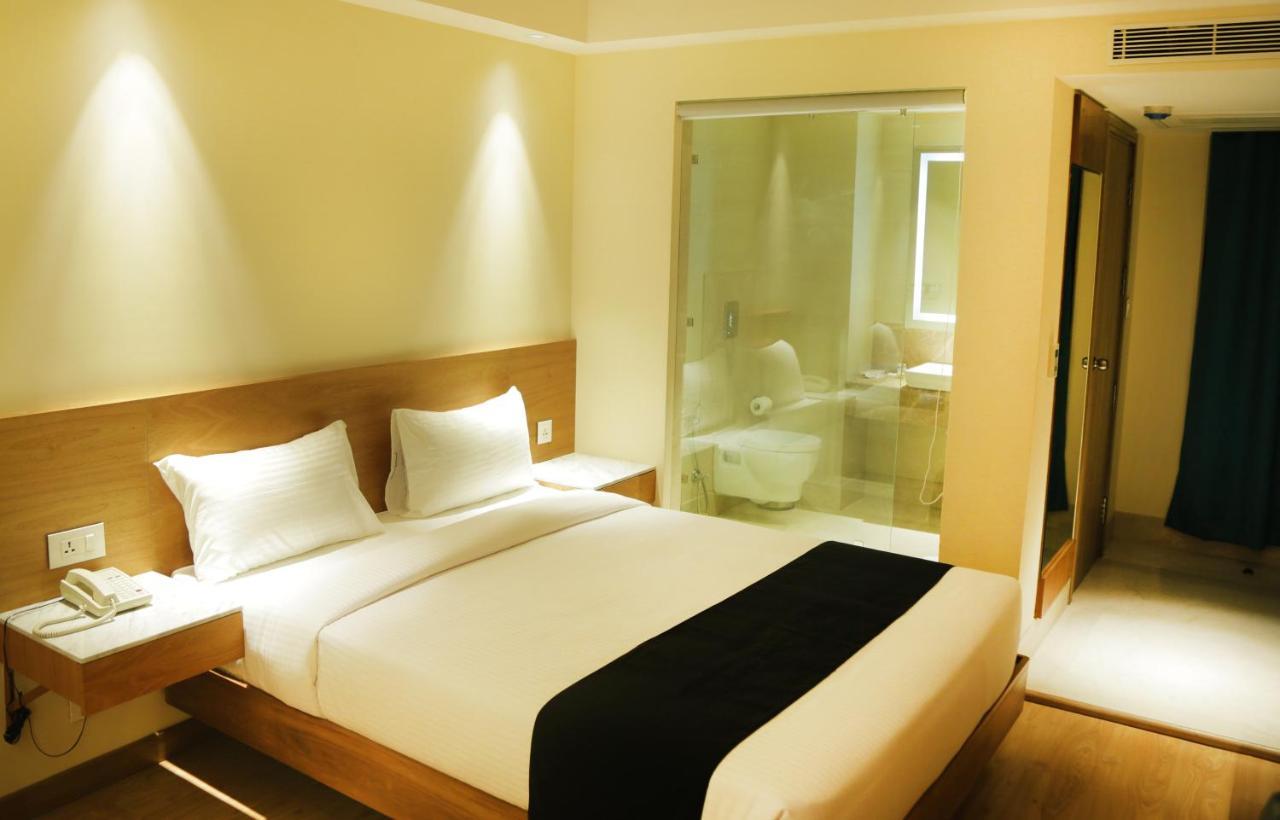 The Orion Plaza - Nehru Place Hotel New Delhi