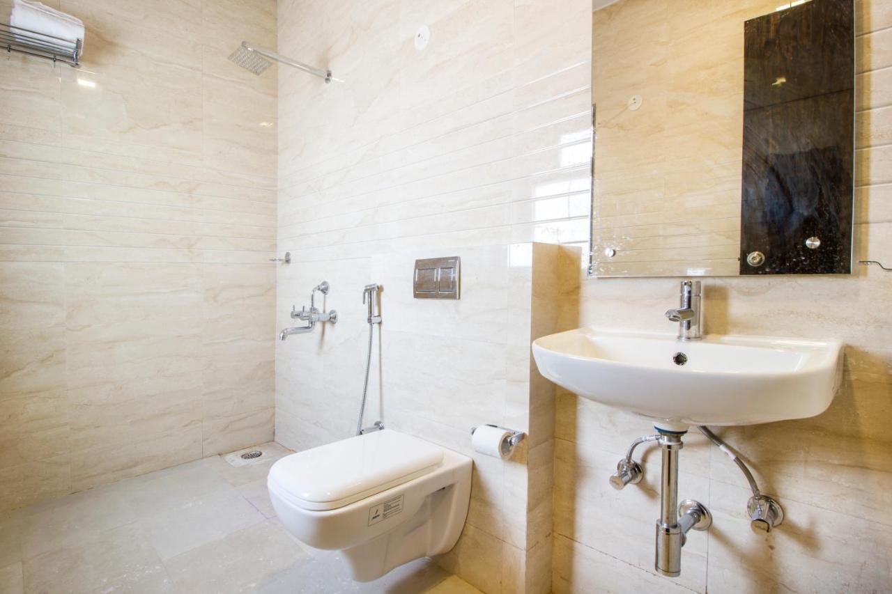 Kelvish Hotel-delhi Igi Airport 4* New Delhi
