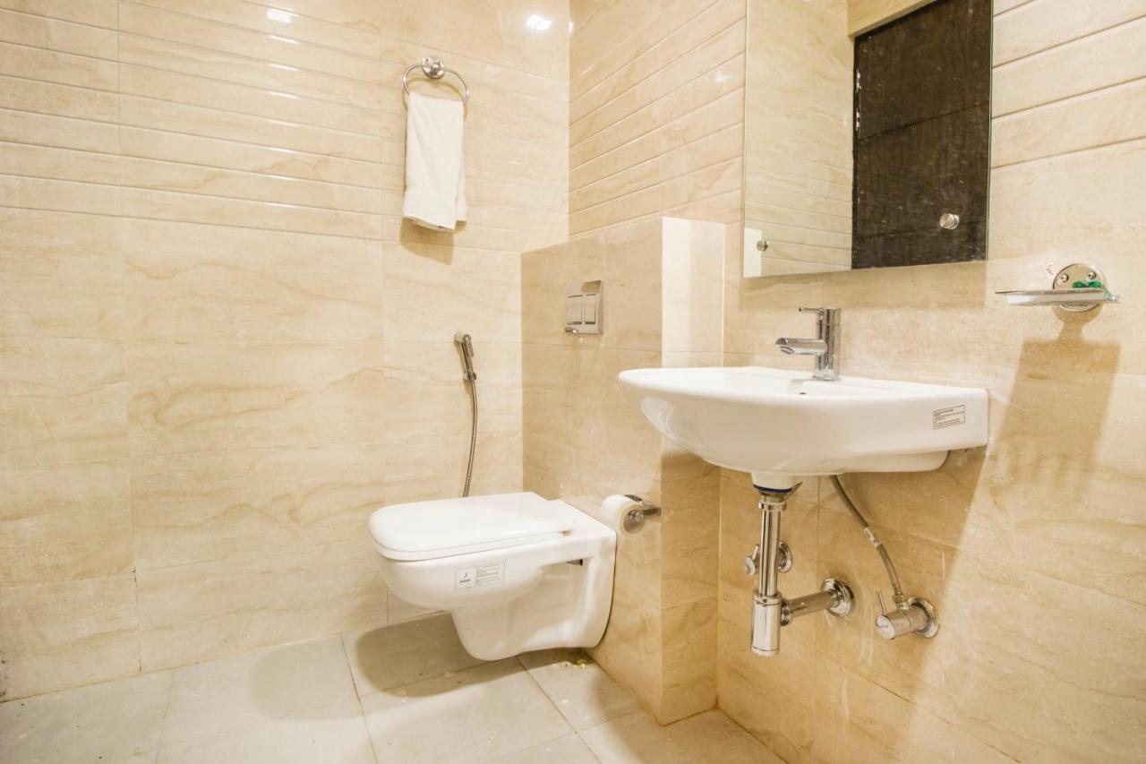 Kelvish Hotel-delhi Igi Airport Hotel 4*