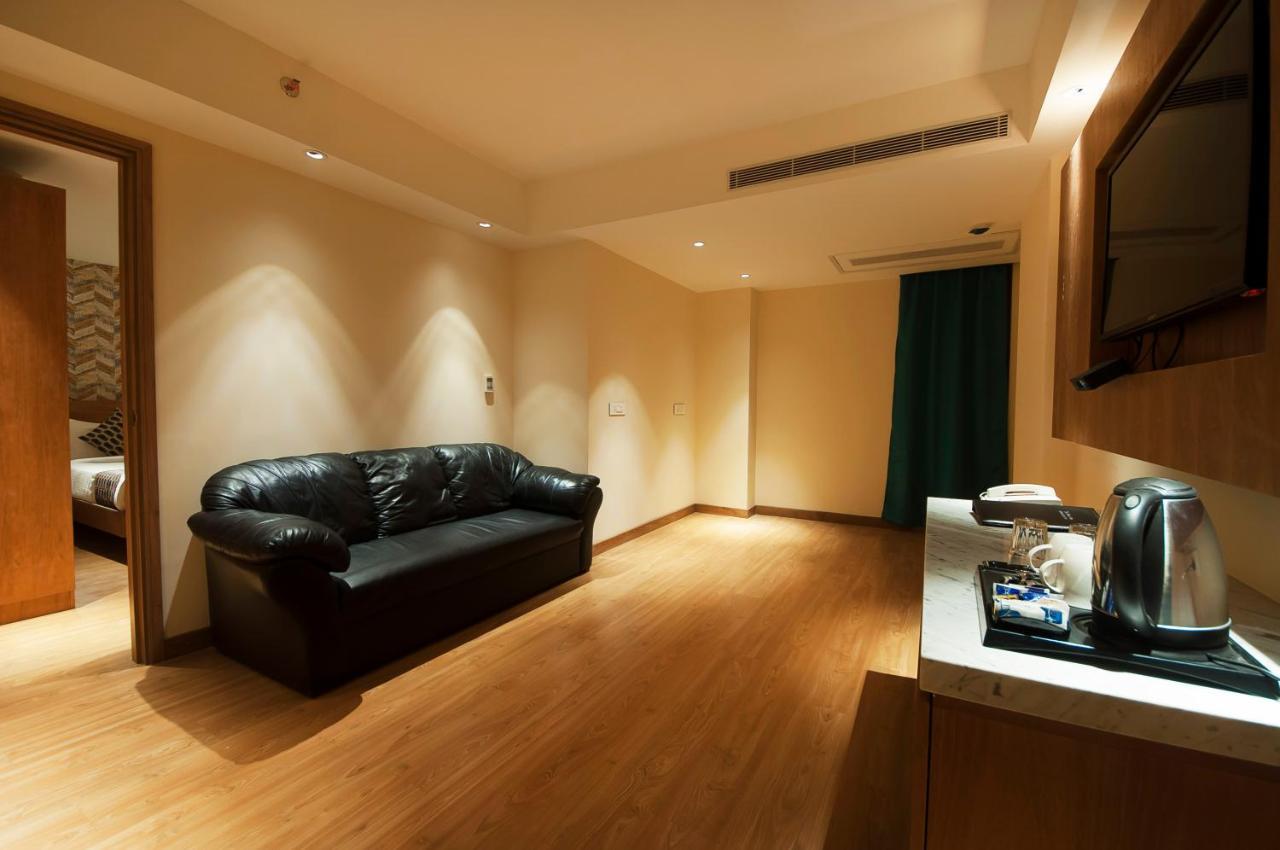 Hotel The Orion Plaza - Nehru Place New Delhi