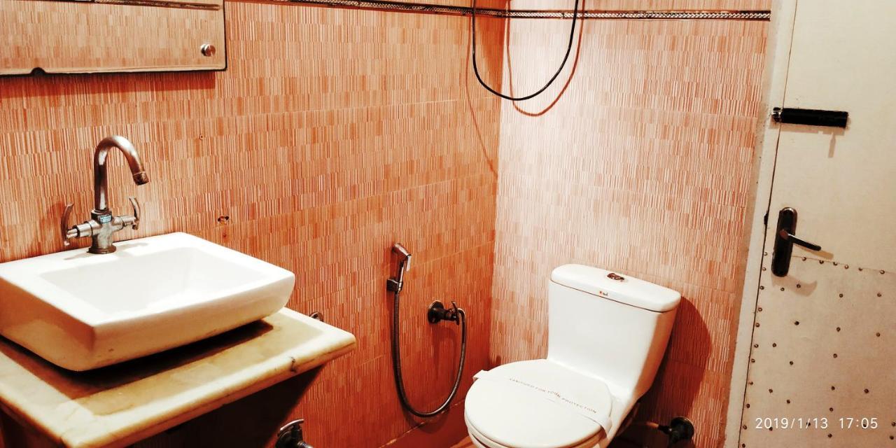 India International Hotel 3*