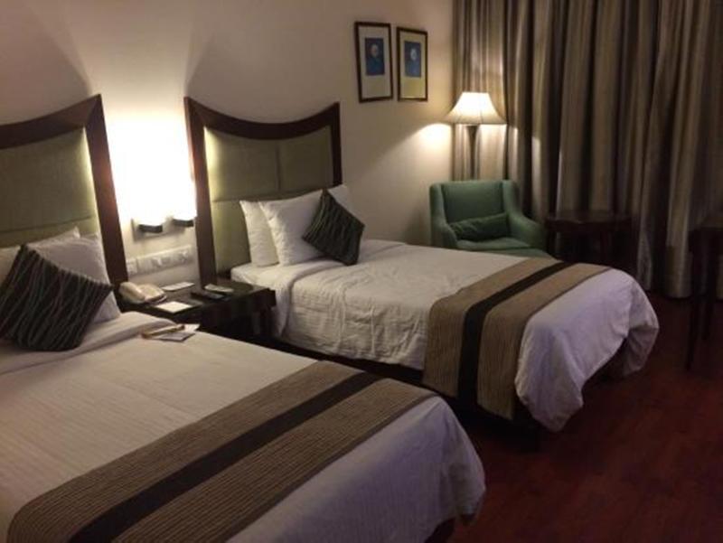 Hotel Muse Sarovar Portico Nehru Place