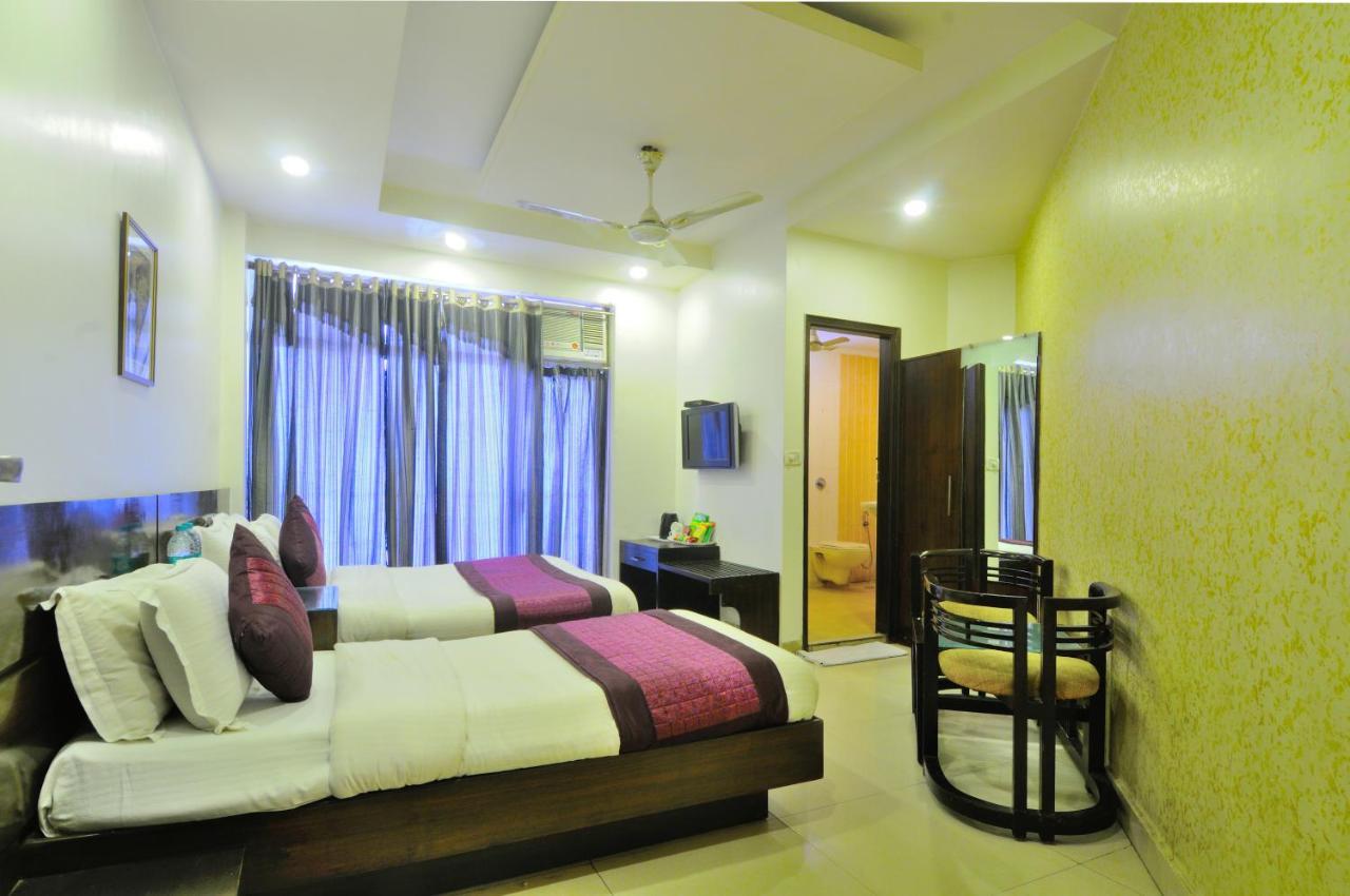 Maya 'new Delhi' 2*