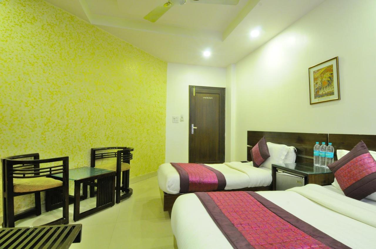 Hotel Maya 'new Delhi'