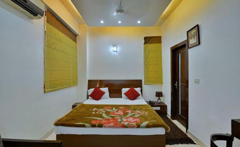 Super51hotel New Delhi