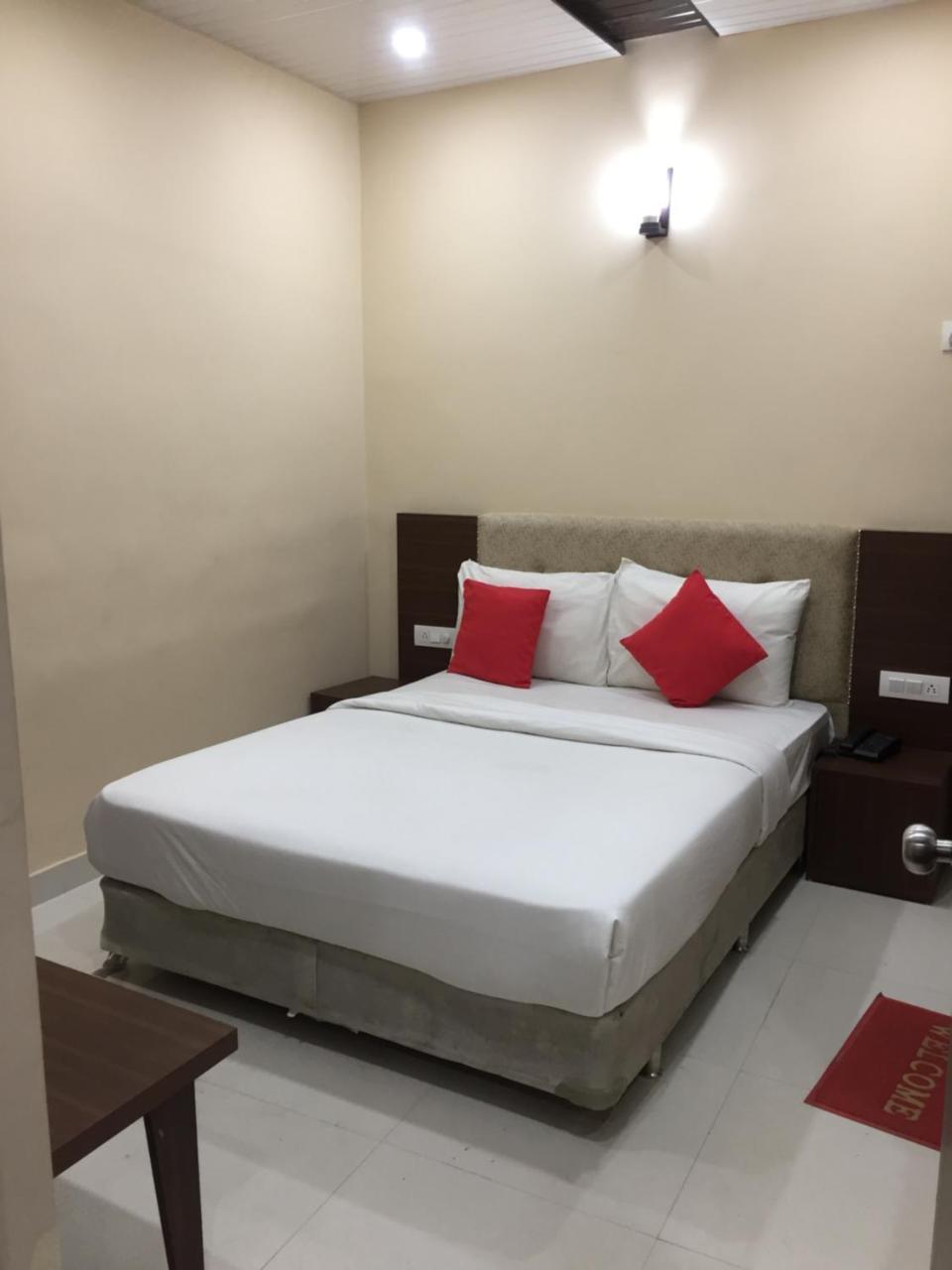 Super51hotel Hotel