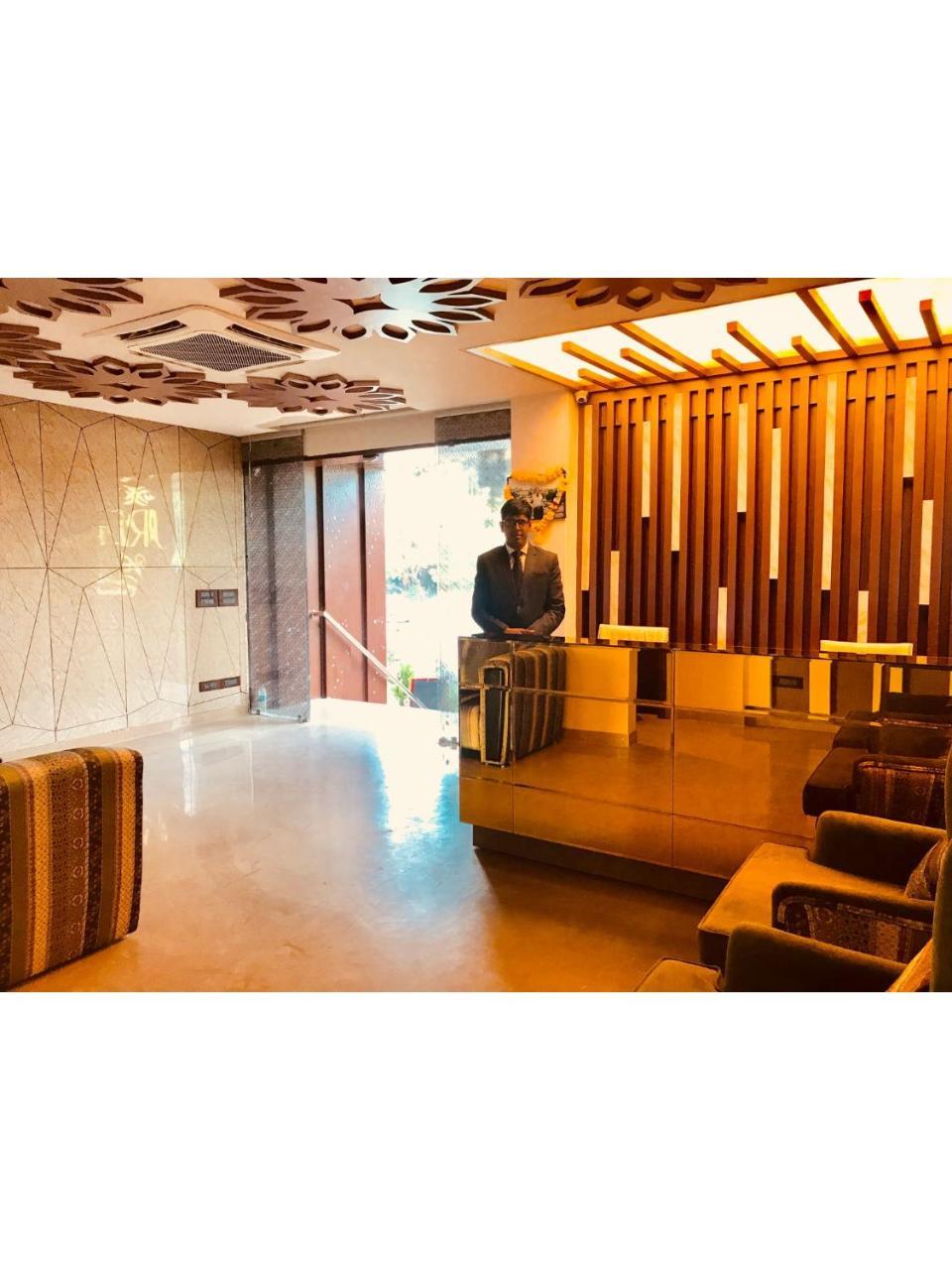 Hotel Jrd Pride-business 4*