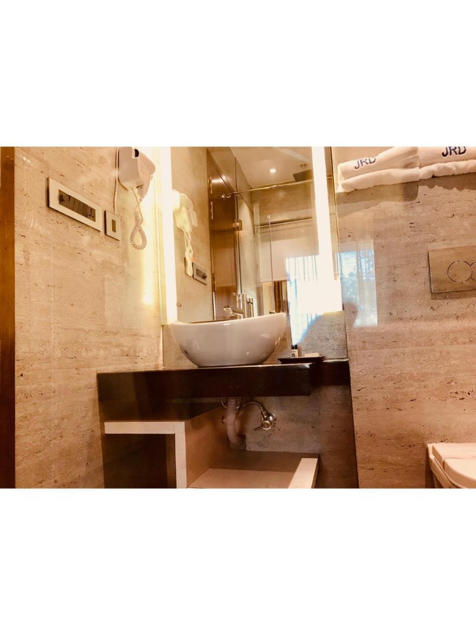 Hotel Jrd Pride-business