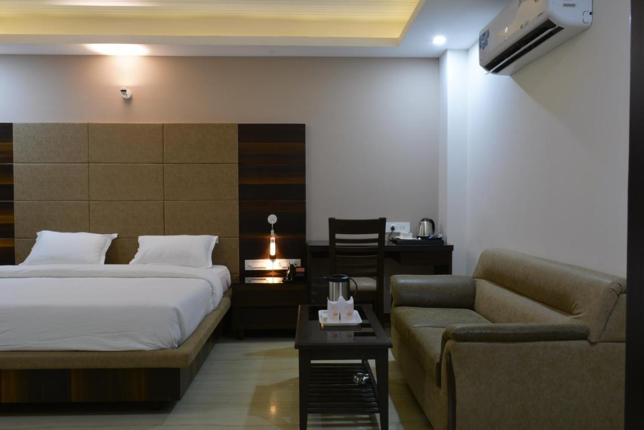 Tara Palace Redfort Hotel