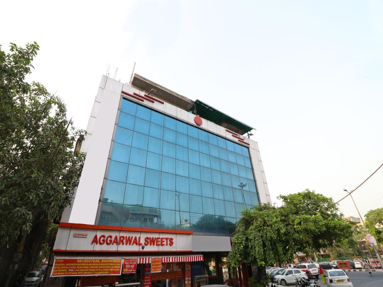 Oyo 2705 Preet Palace Hotel 3*
