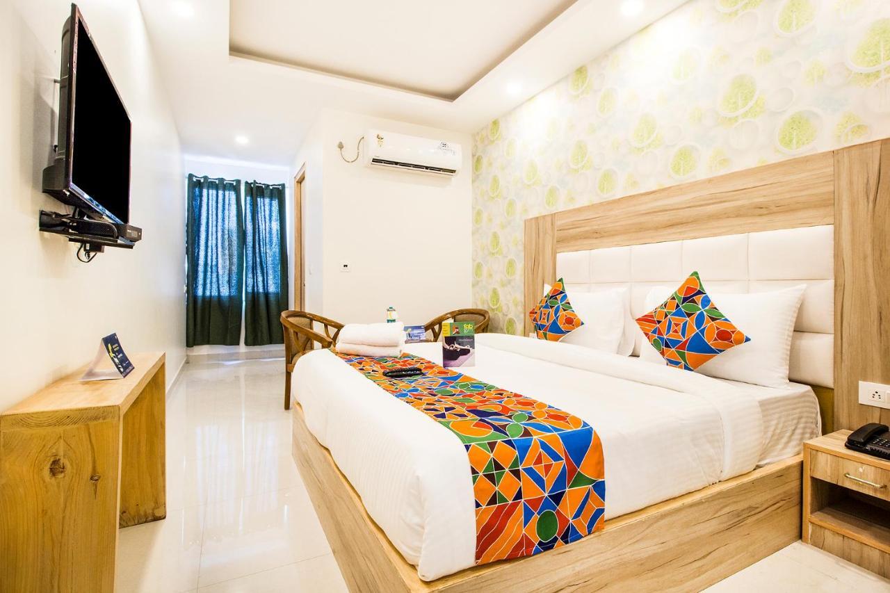 Hotel Fabhotel Modesty Delhi Airport 3*