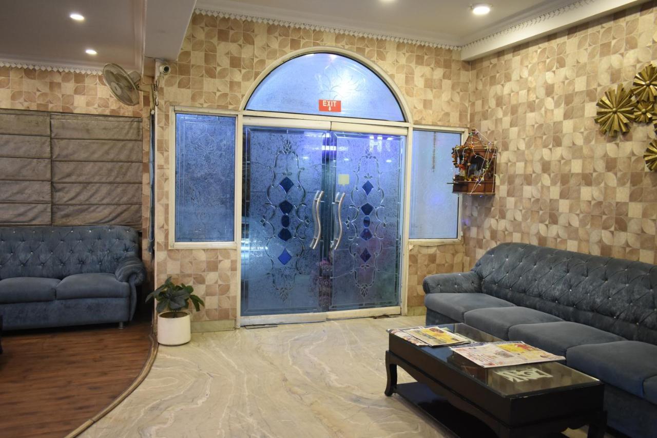 Hotel Kashish Plaza - 5 Mins From Metro Station Delhi (National Capital Territory of India)