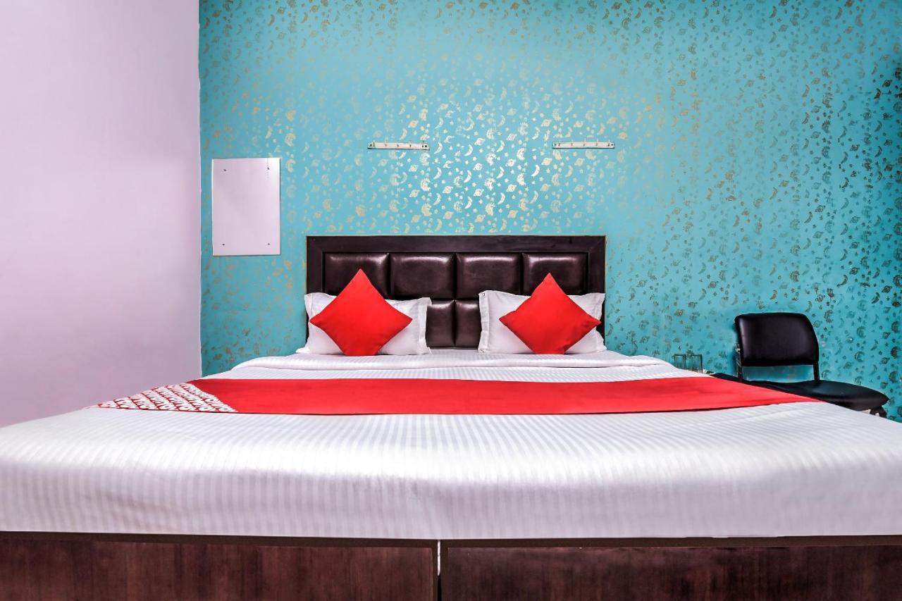 Oyo 18677 Airport Princess Hotel New Delhi