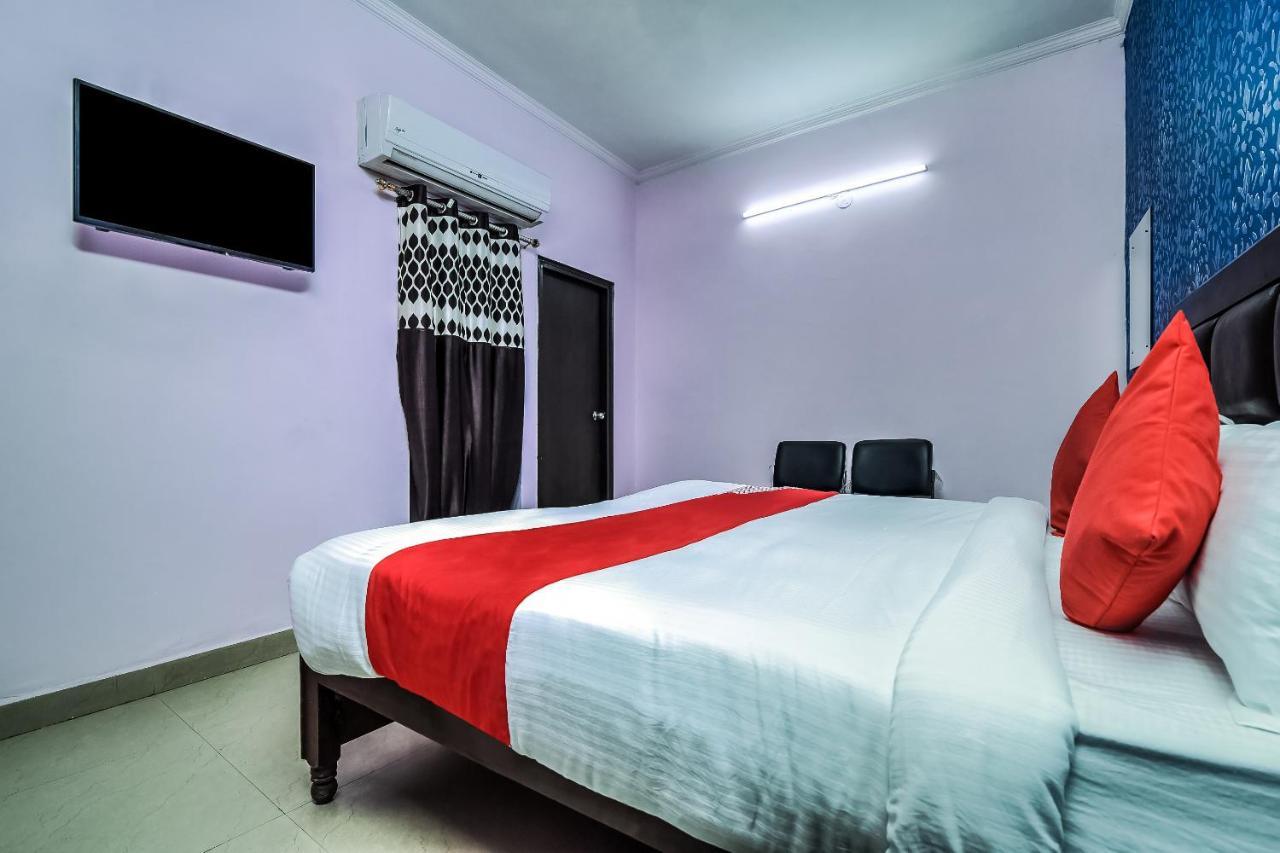 Oyo 18677 Airport Princess Hotel