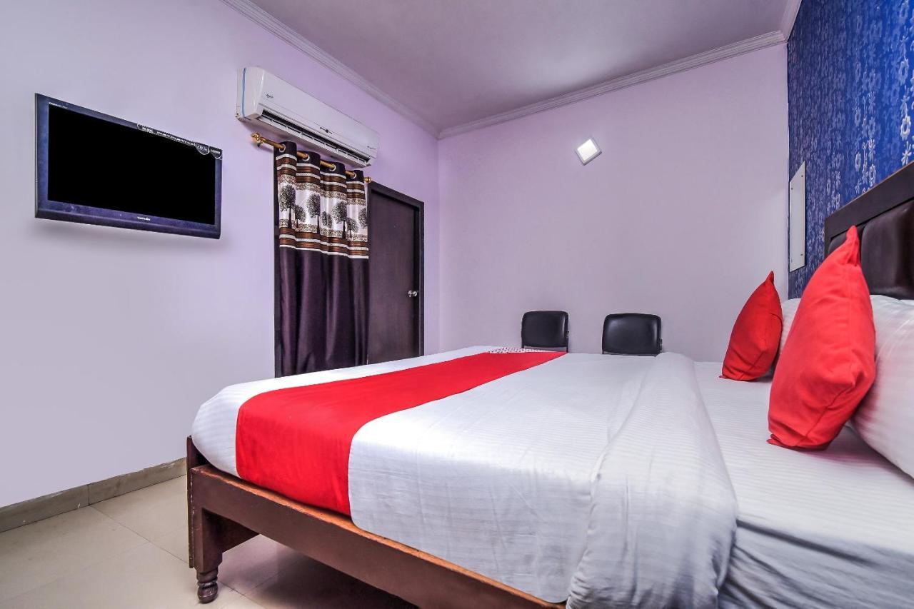 Oyo 18677 Airport Princess Hotel