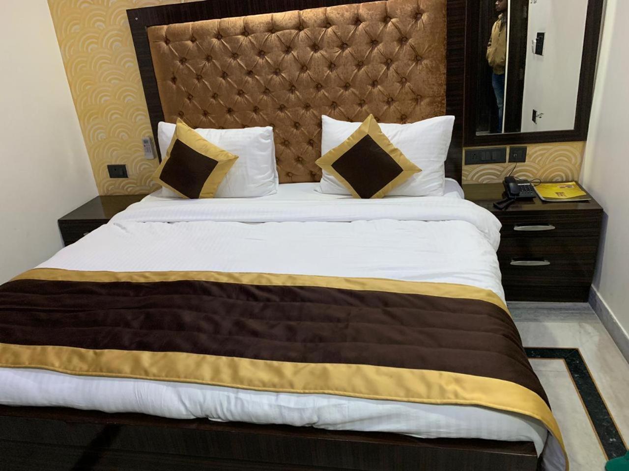 N.k. Residency * New Delhi