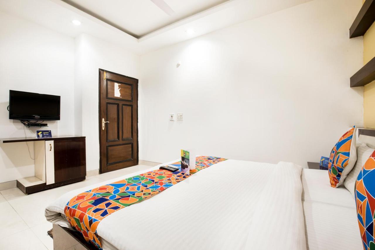 Fabhotel Nagpal Palace Patel Nagar Hotel 3*