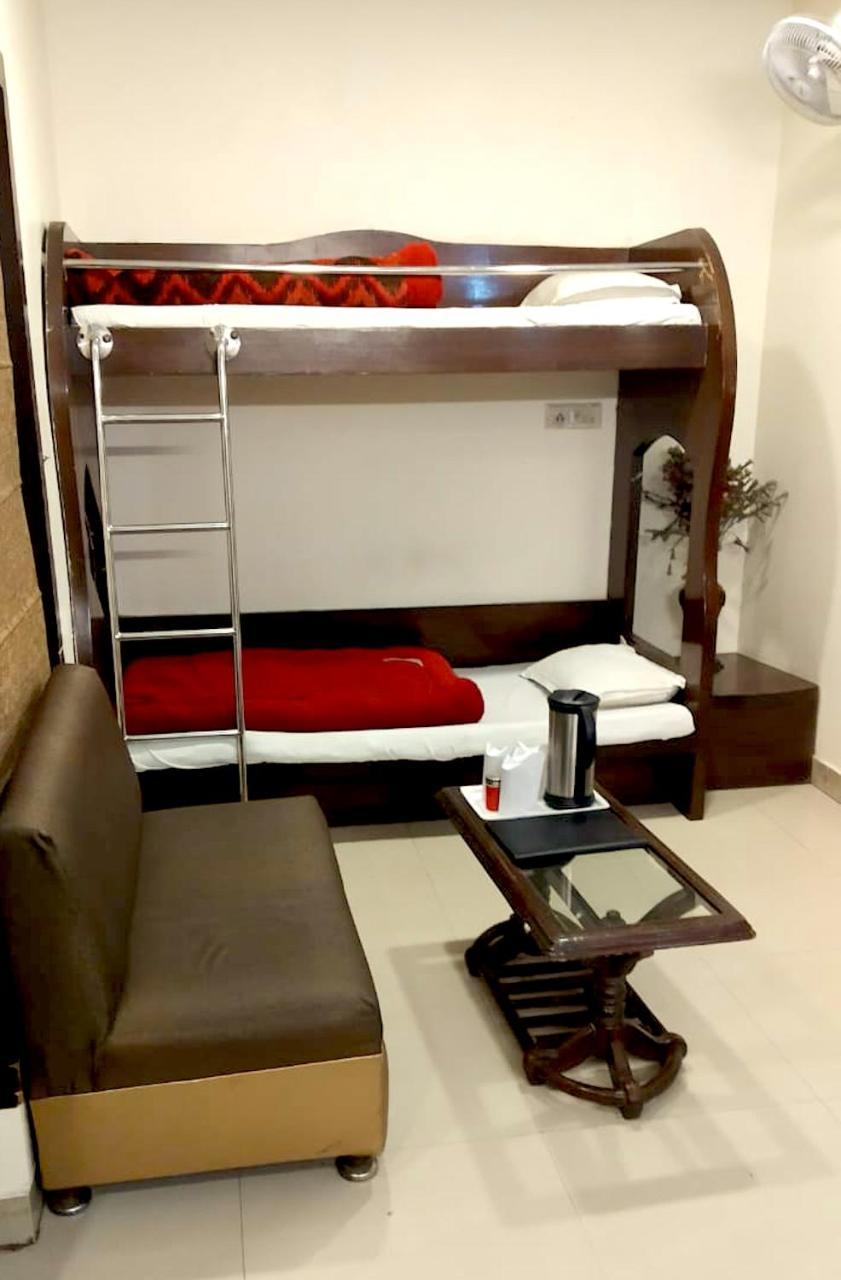 Milan Deluxe 3* New Delhi