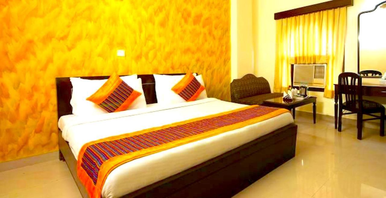 Milan Deluxe Hotel New Delhi