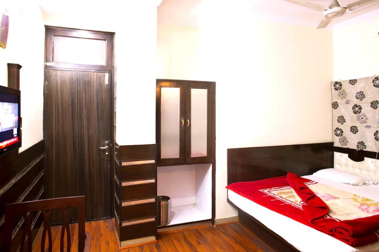Milan Deluxe Hotel