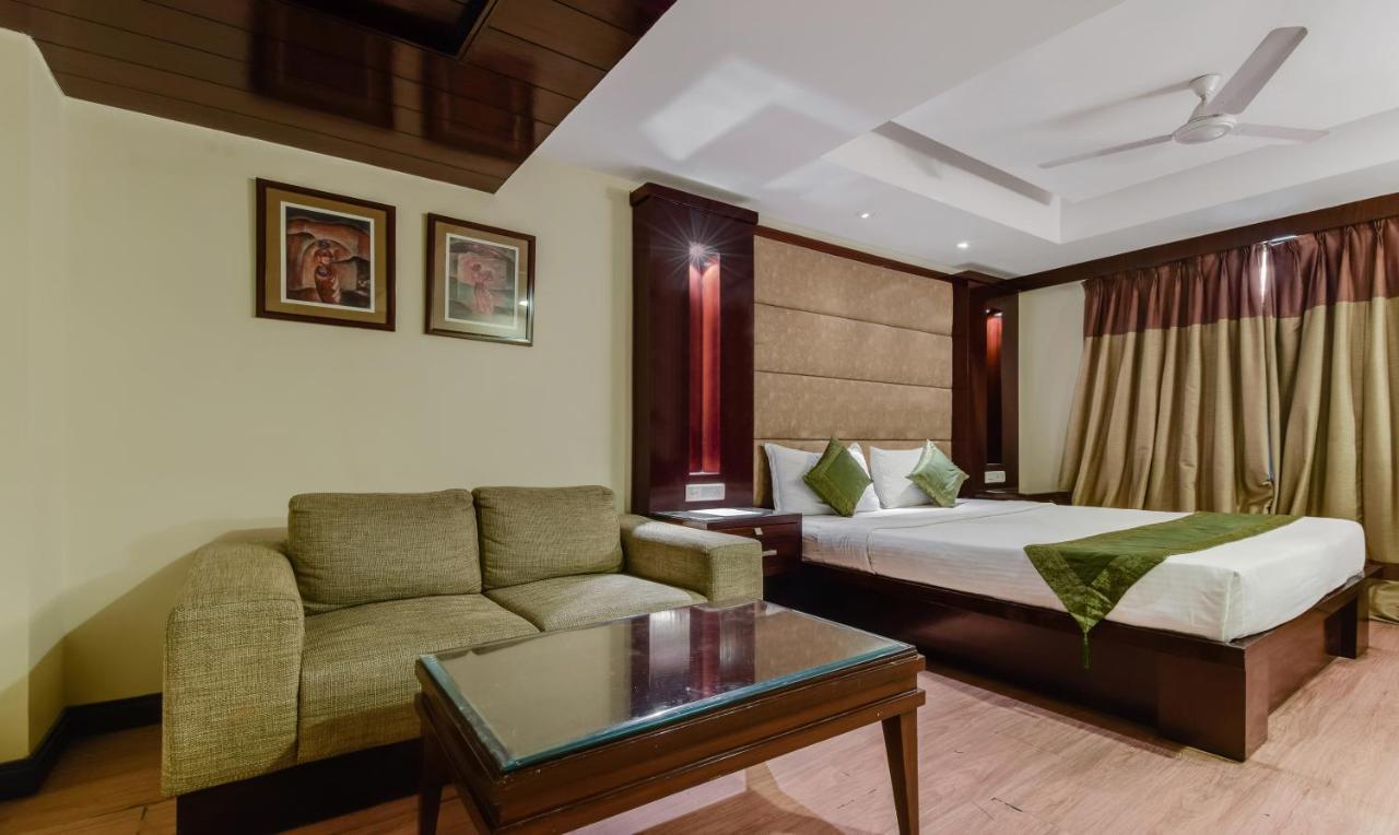 Treebo Trend Freesia Hotel
