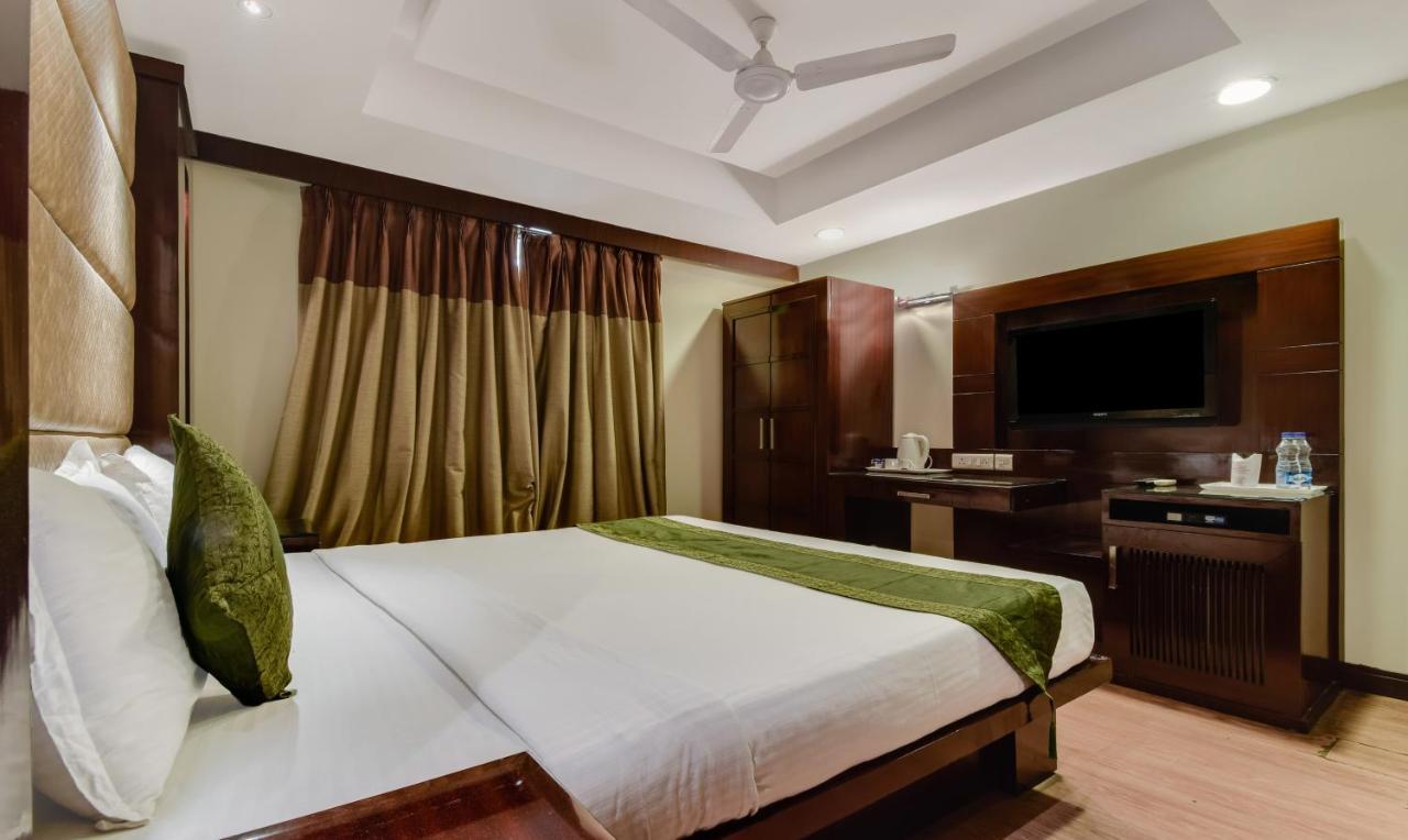 Treebo Trend Freesia Hotel New Delhi