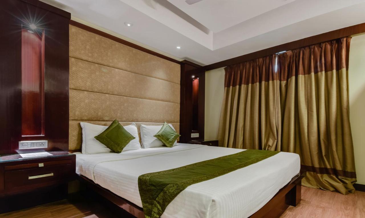 Hotel Treebo Trend Freesia New Delhi