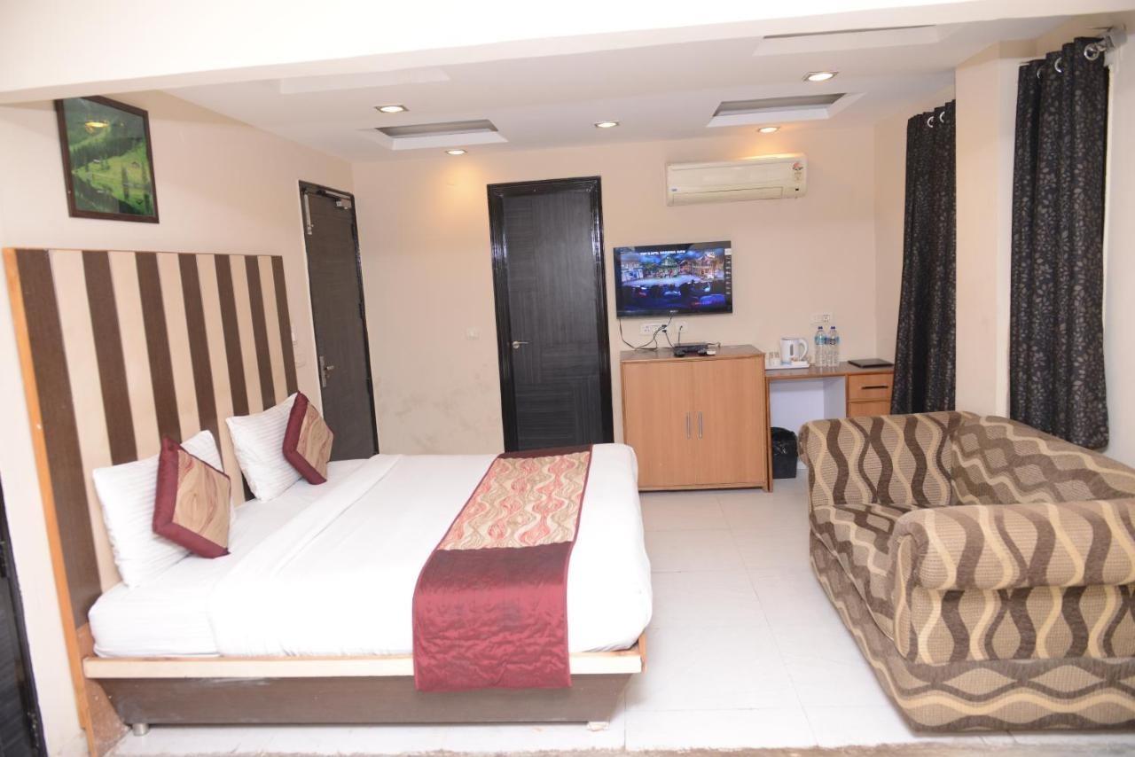 Balsons Continental Hotel 3*