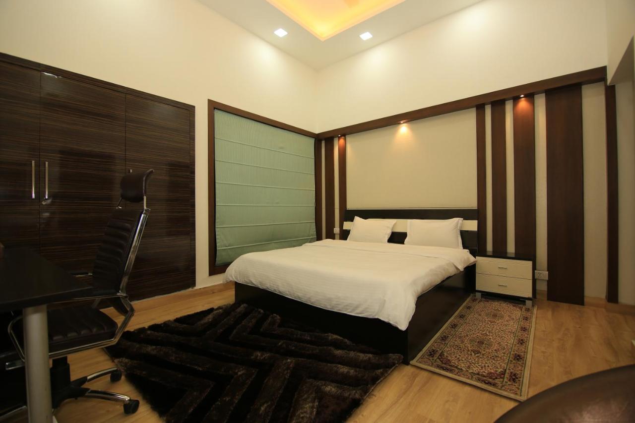 Avanti Tenantry-luxurious Service Apartment
