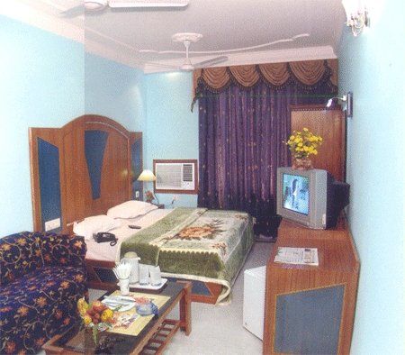 Hotel Fabhotel Ashu Palace Karol Bagh 3*