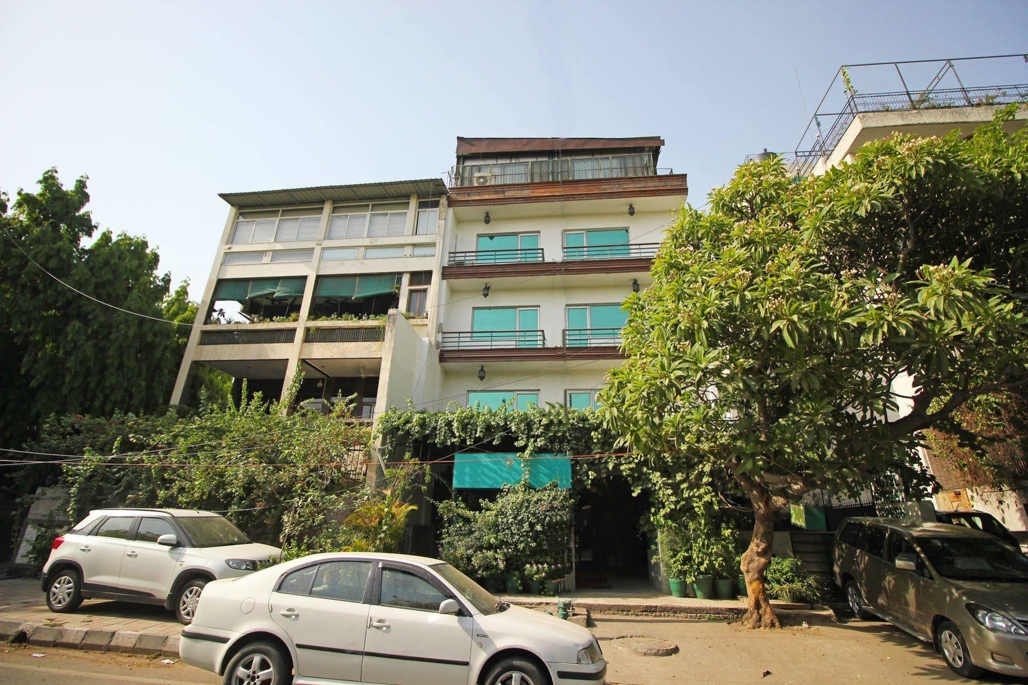 Hotel Oyo 367 Forest New Delhi