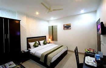 Hotel Kingston New Delhi