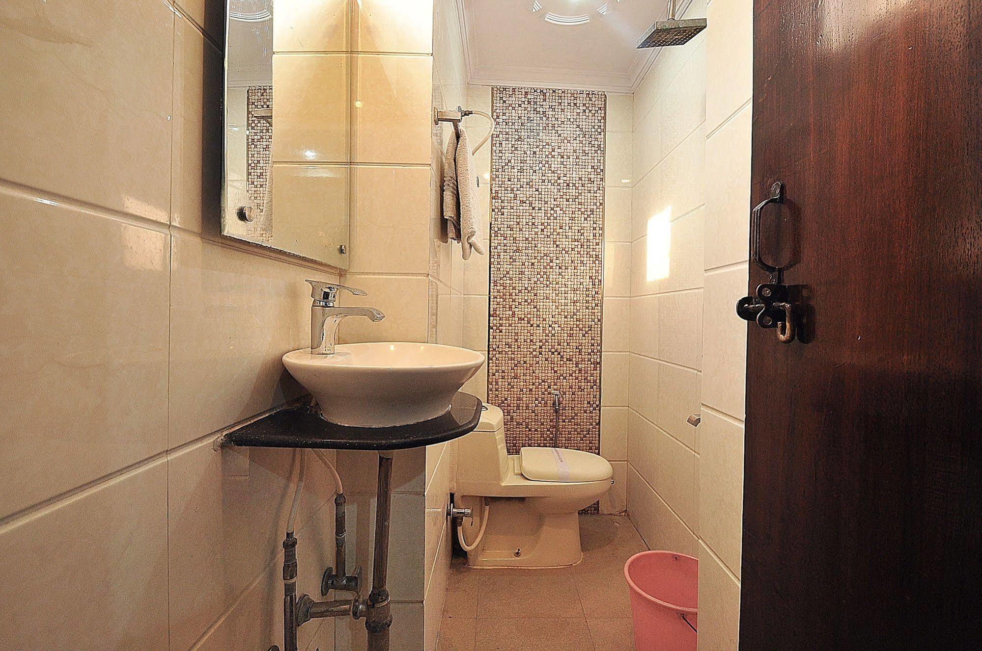 Shiva Intercontinental 3*