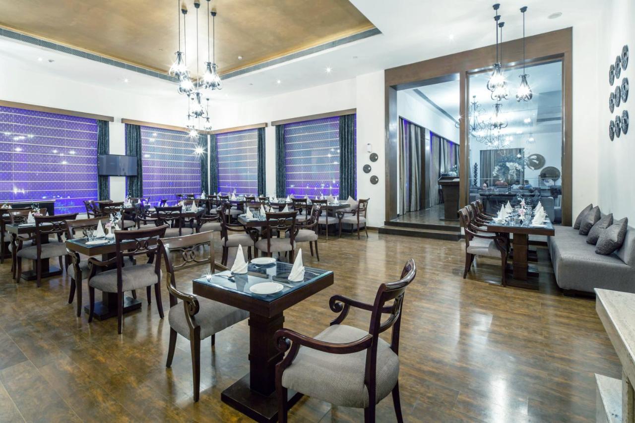 Hotel Orana & Nova Deli
