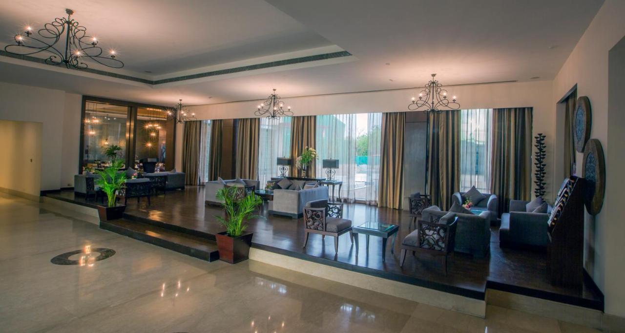 Hotel Orana & New Delhi