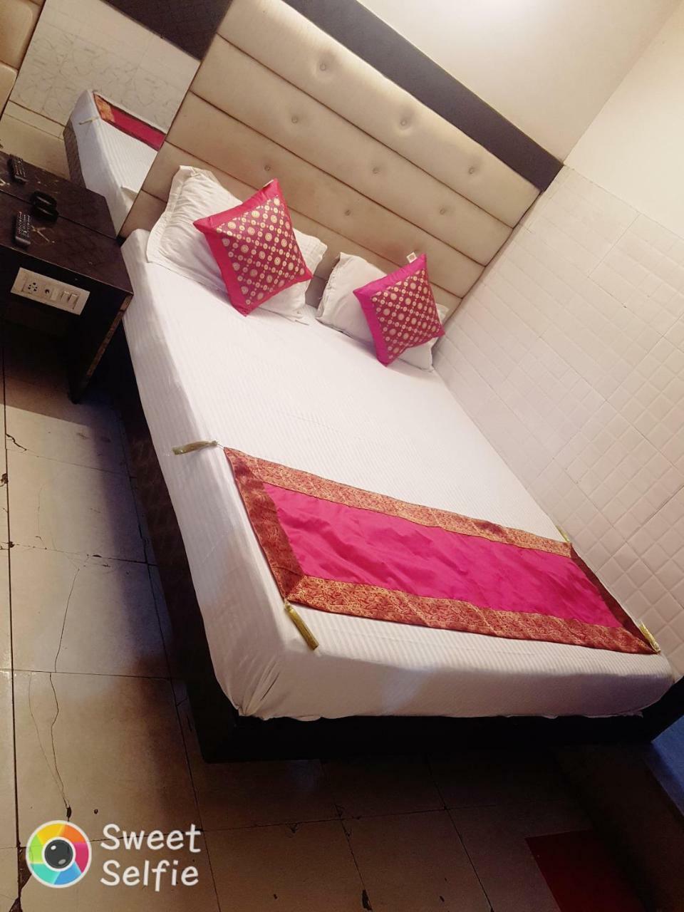 Hotel Raman Palace New Delhi